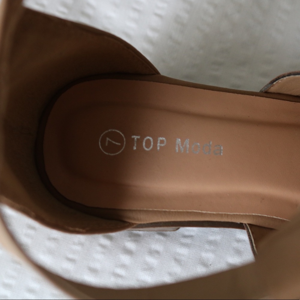 TOP Moda 1.5” Heels - Picture 4 of 4